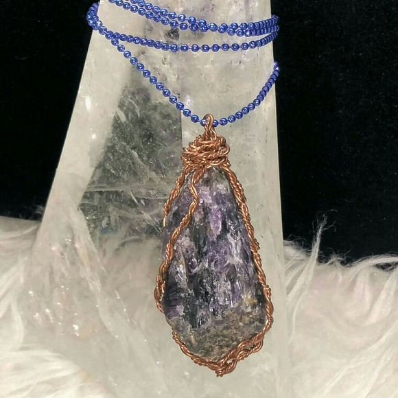 BIG CRYSTALS! Handcrafted Wire Wrapped Necklaces - Picture 4 of 16